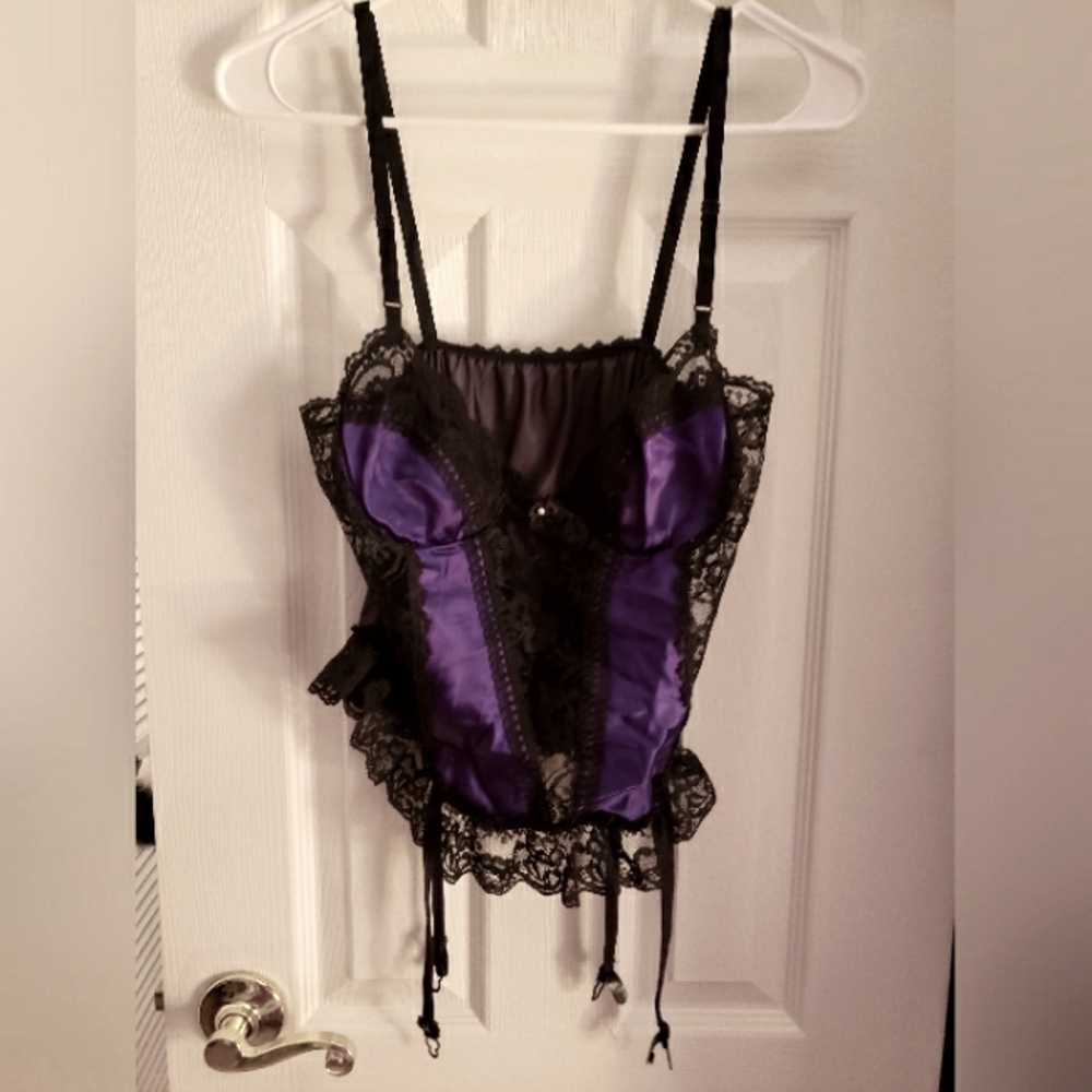 Cami Stocking 4 Garter Purple Satin Black Lace Midnight Hour Size M NWOT